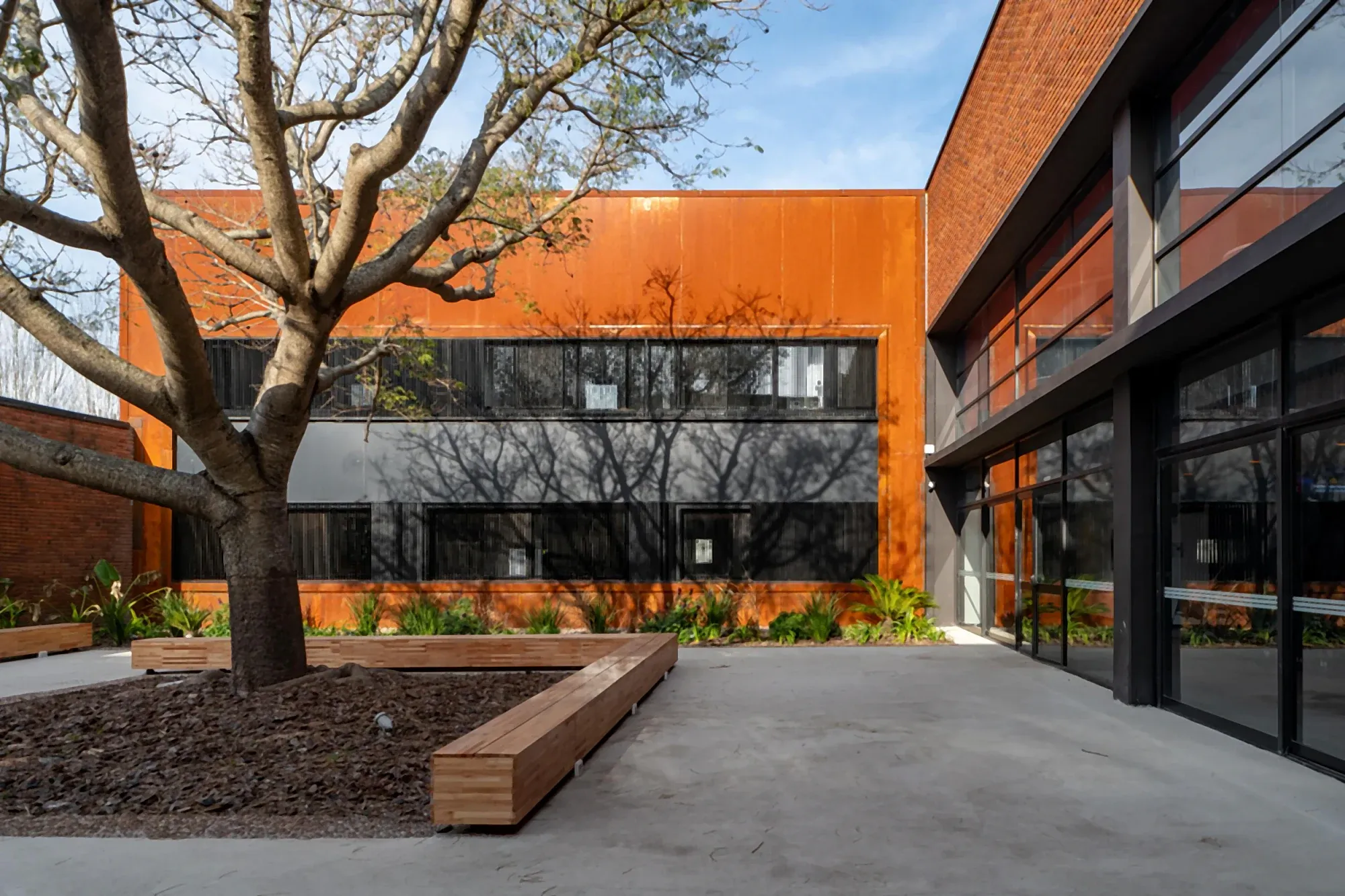 Uruguayan American School (UAS)